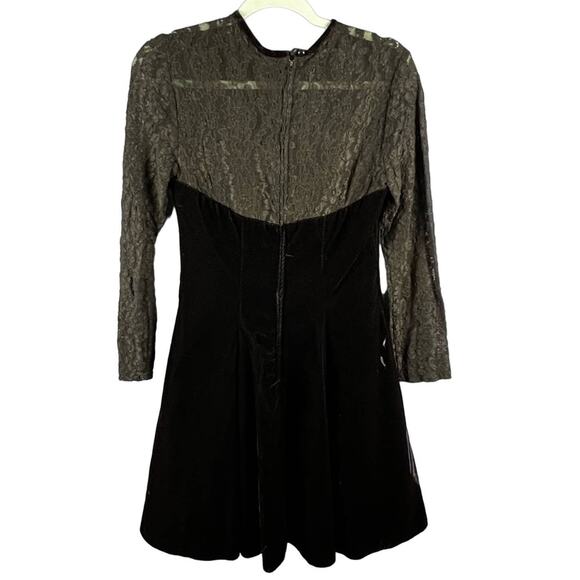 JUMP Apparel Co. Black Velvet Lace Fit & Flare Dress Size 9/10 Sweetheart Bodice - Picture 15 of 15